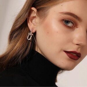 Silver U Chain Link Earrings